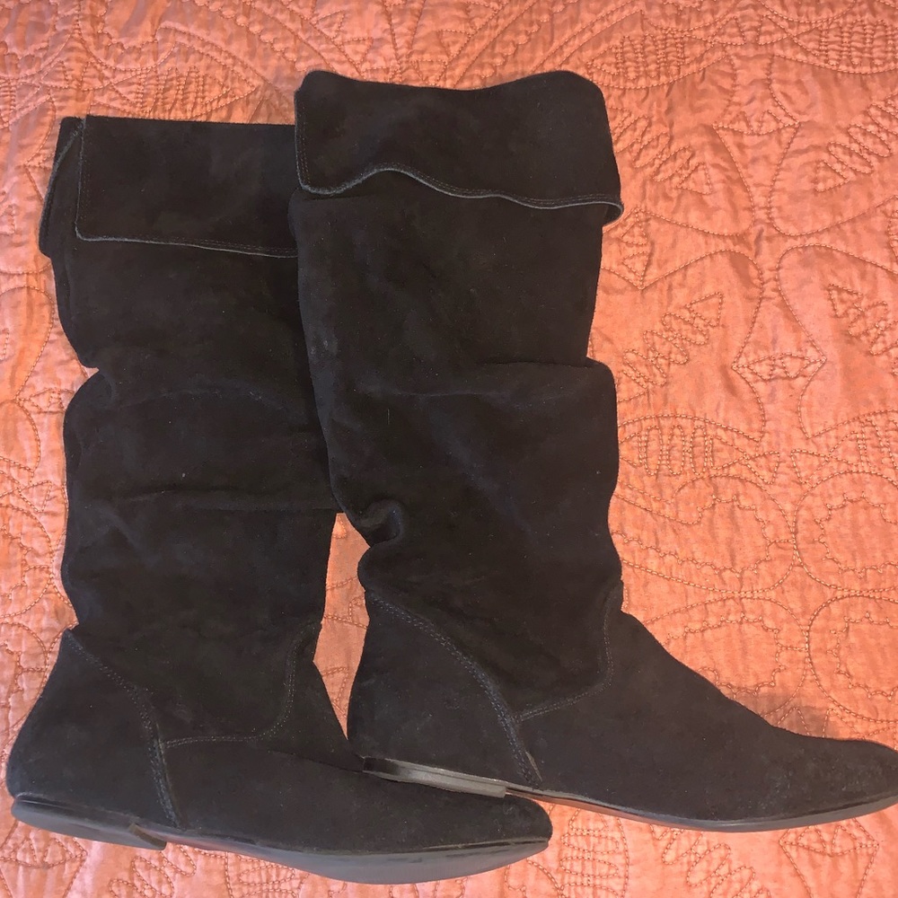 Black Boots